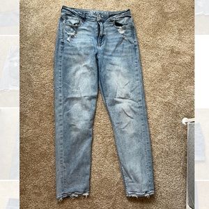American Eagle Mom Jeans